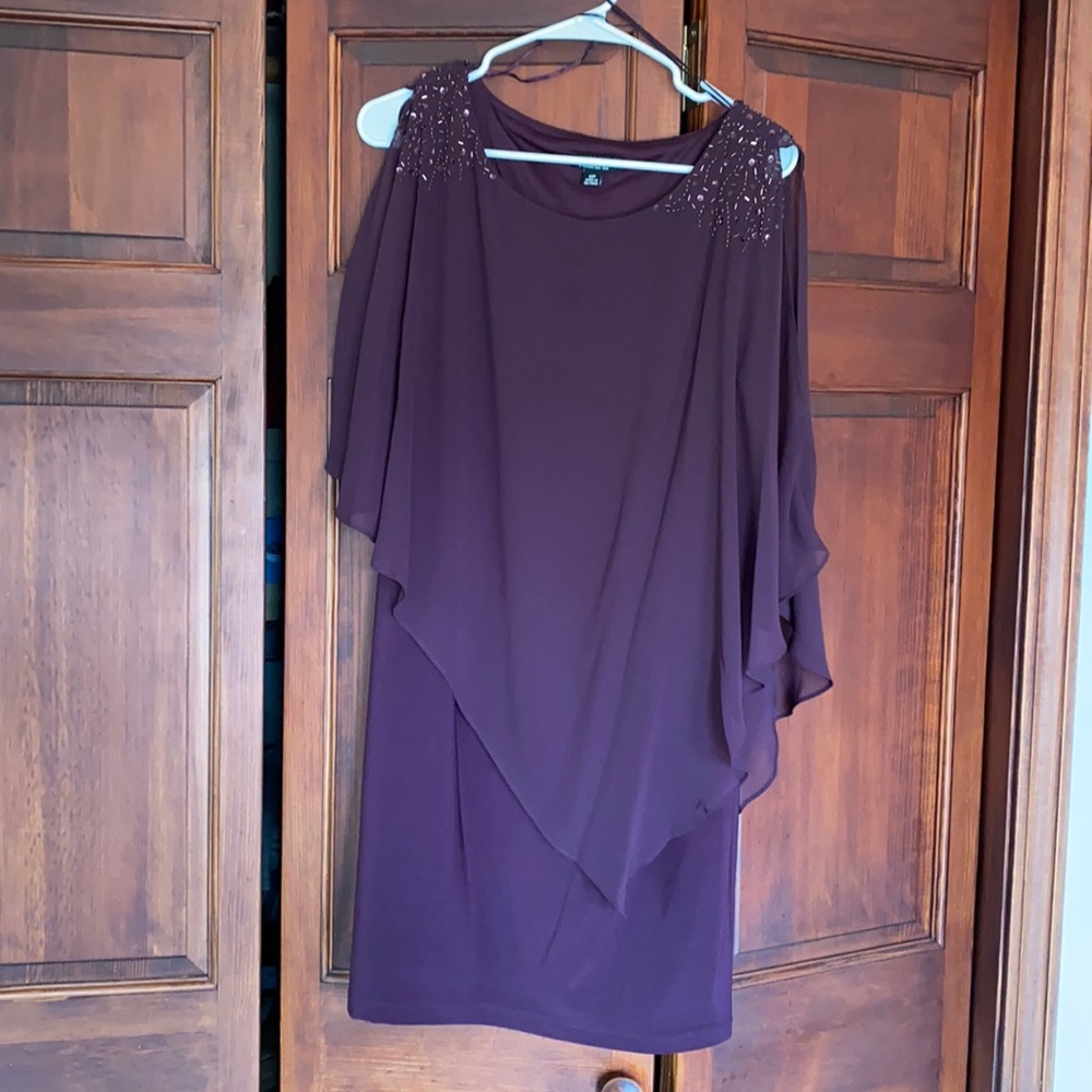 SLNY plum dress slit sleeve shoulder beading 12P